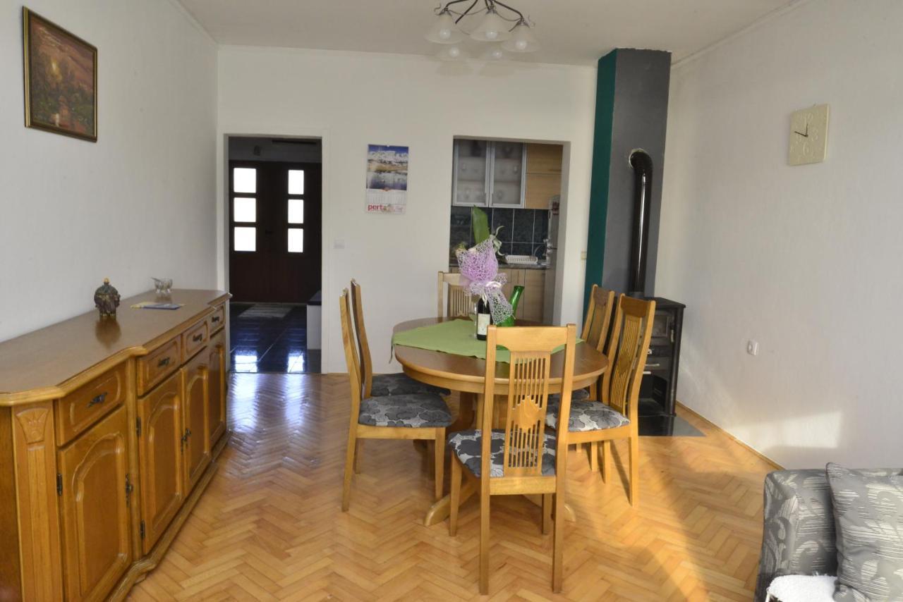 דירות טיווט House Sarovic מראה חיצוני תמונה