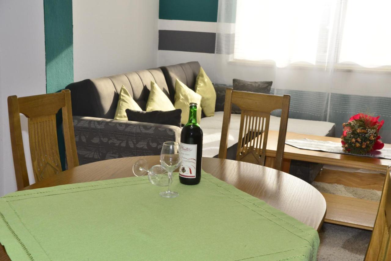 דירות טיווט House Sarovic מראה חיצוני תמונה